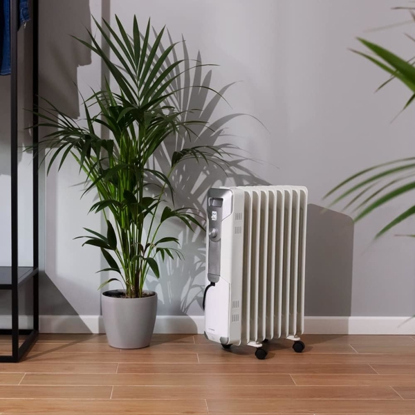 ზეთის რადიატორი CeCotec 05888 ReadyWarm 9000 Space 360, 2000W, 22m², Oil Radiator, White