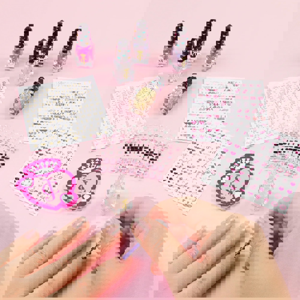 Nail Polish Set Make It Real 4474MR, Juicy Couture Dazzling Designs