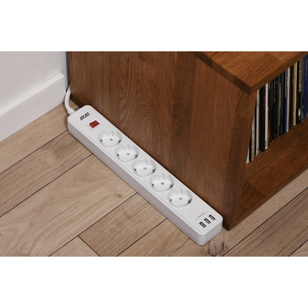 დენის გამანაწილებელი 2Е 2E-SP515M2USBWH, 5 Socket, 3xUSB-A, 2m, Power Strip With Surge Protector, White