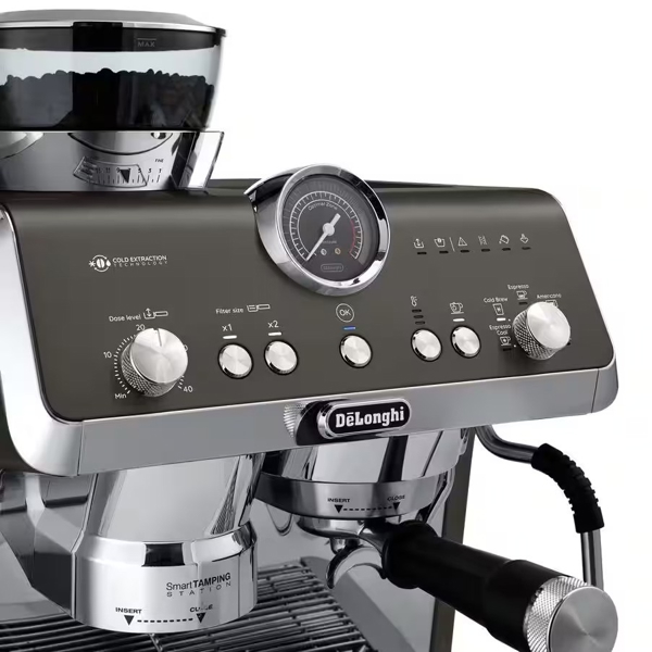 Coffee Machine DeLonghi EC9555.BK La Specialista, 1550W, 2L, Opera Black