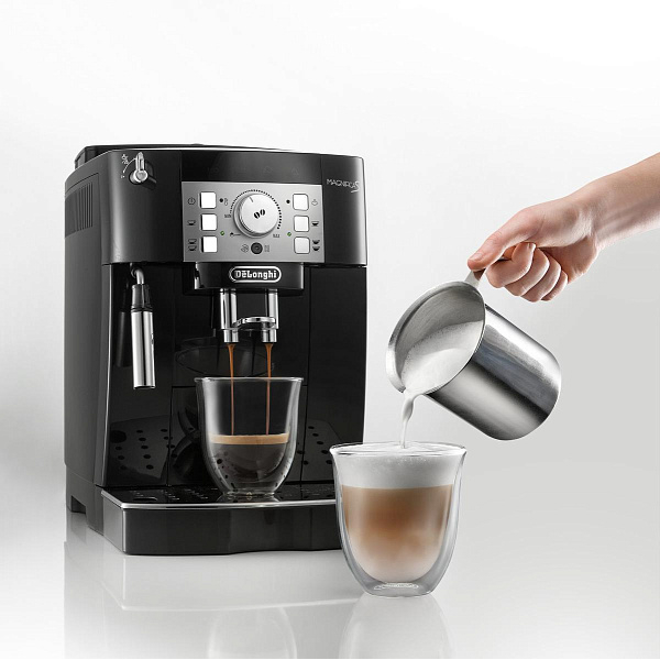 Coffee Machine DeLonghi ECAM22.114.B Magnifica S, 1450W, 1.8L, Black