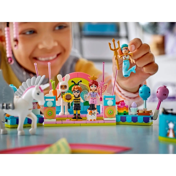 ასაწყობი კონსტრუქცია Lego 42661 Friends Costume Party with Unicorn & Fairy, Prefabricated Construction