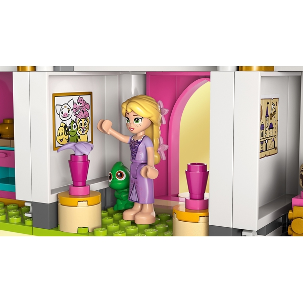 Prefabricated Construction Lego 43267, Princess Castle & Royal Pets