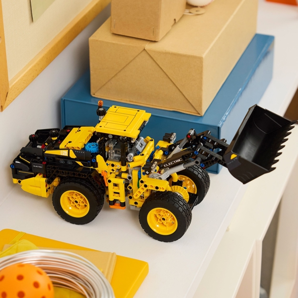 ასაწყობი კონსტრუქცია Lego 42209, Volvo L120 Electric Wheel Loader, Prefabricated Construction