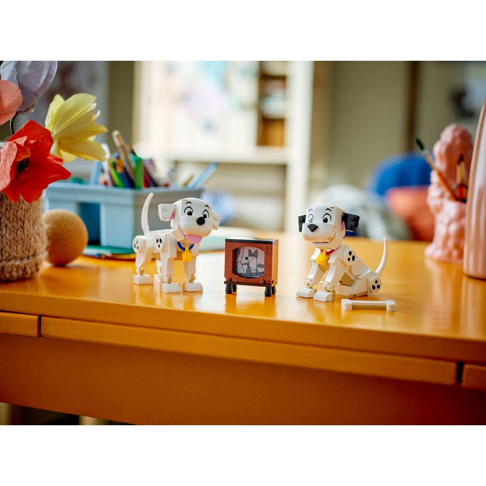 Prefabricated Construction Lego 43271, Lucky & Penny 101 Dalmatians Puppies