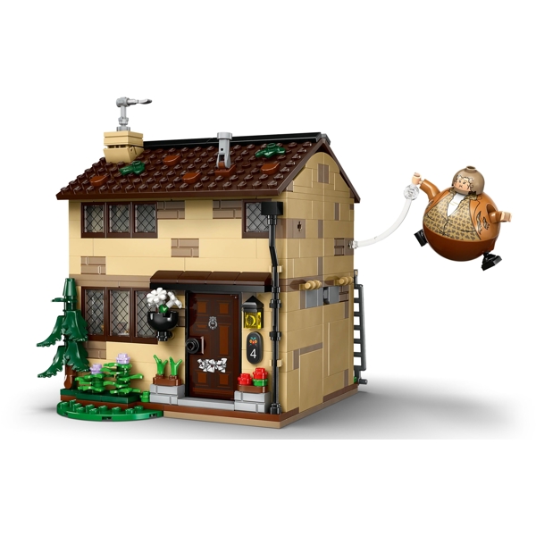 ასაწყობი კონსტრუქცია Lego 76451, Privet Drive: Aunt Marge's Visit, Prefabricated Construction