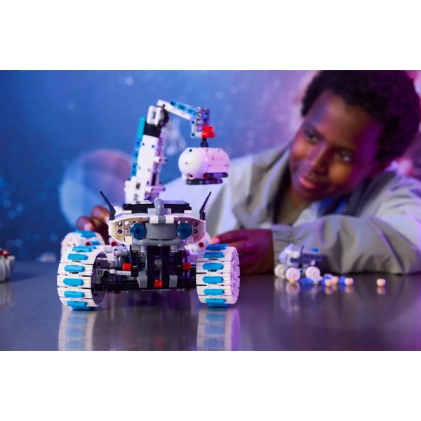 Prefabricated Construction Lego 42211 Technic Lunar Outpost Moon Rover Space Vehicle