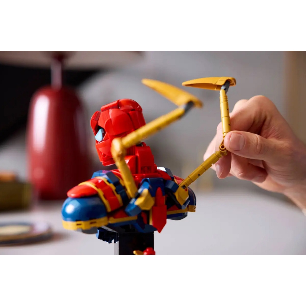 ასაწყობი კონსტრუქცია Lego 76326 Super Heroes Iron Spider-Man Bust, Prefabricated Construction