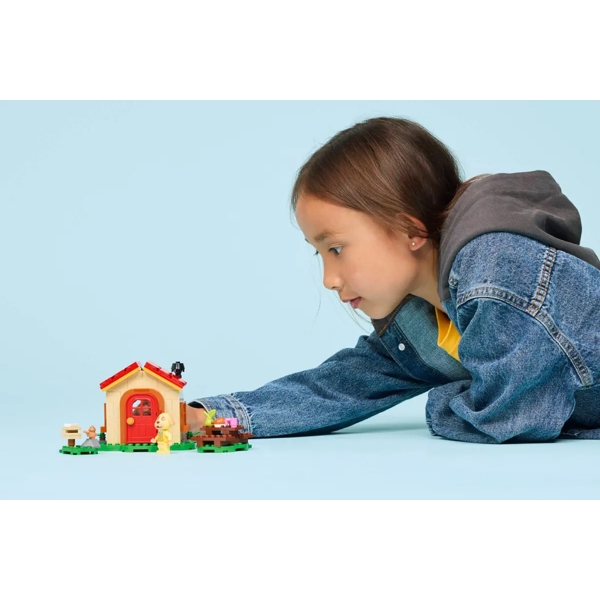Prefabricated Construction Lego 77058 Constructor Animal Crossing Goldie's Cozy House