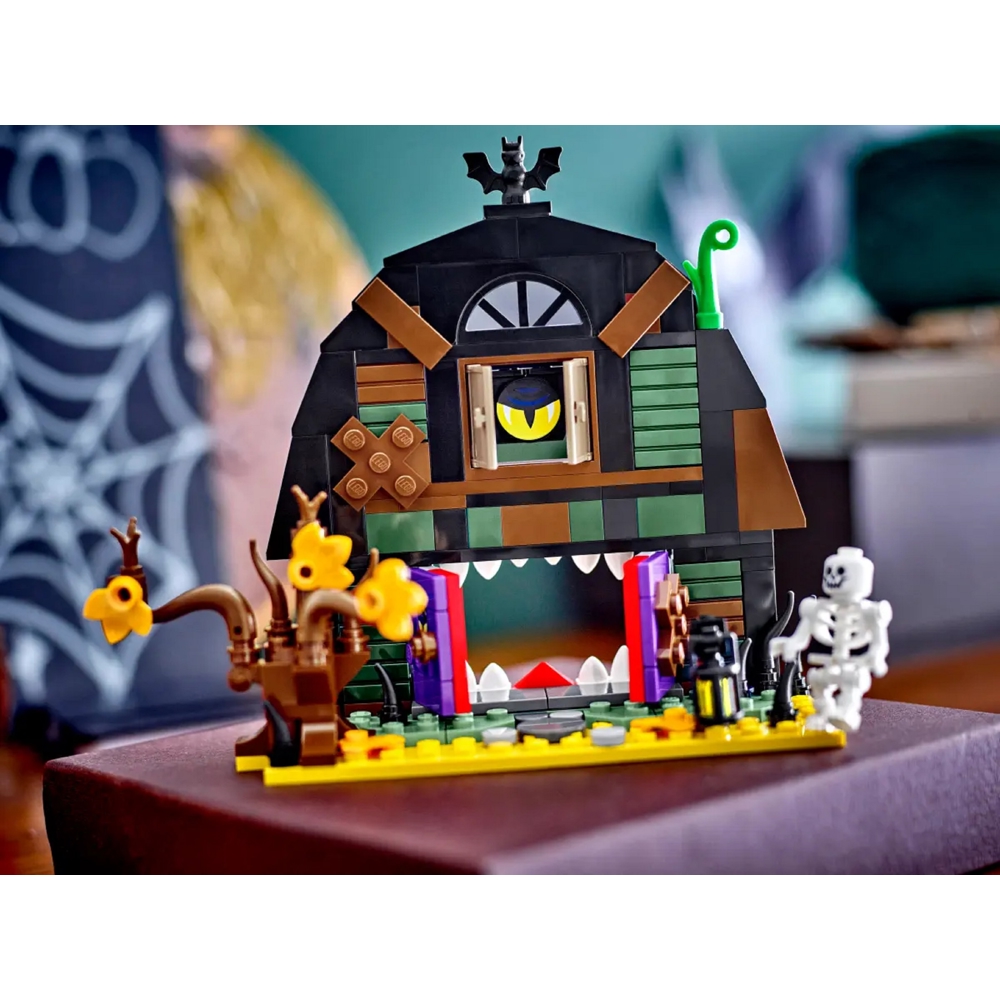 ასაწყობი კონსტრუქცია Lego 40721 Constructor Iconic Halloween Barn, Prefabricated Construction