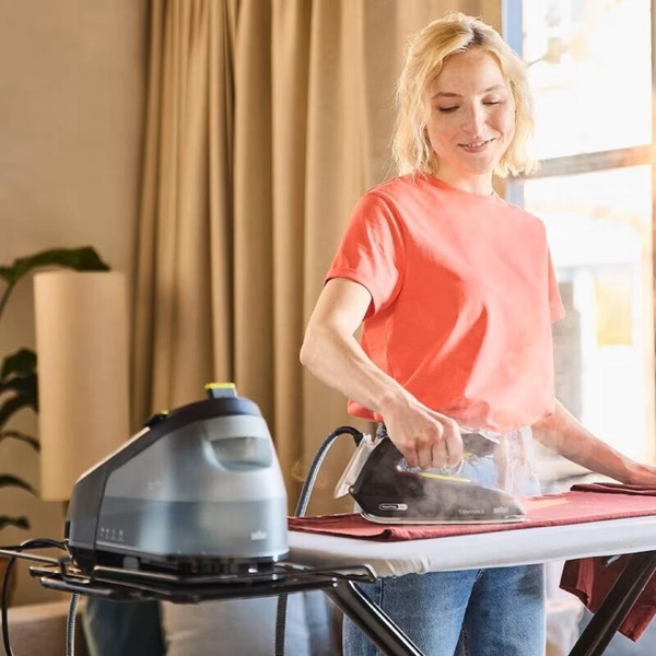 ორთქლის უთო Braun IS3257BK, 2200W, 1.8L, Steam Iron, Black