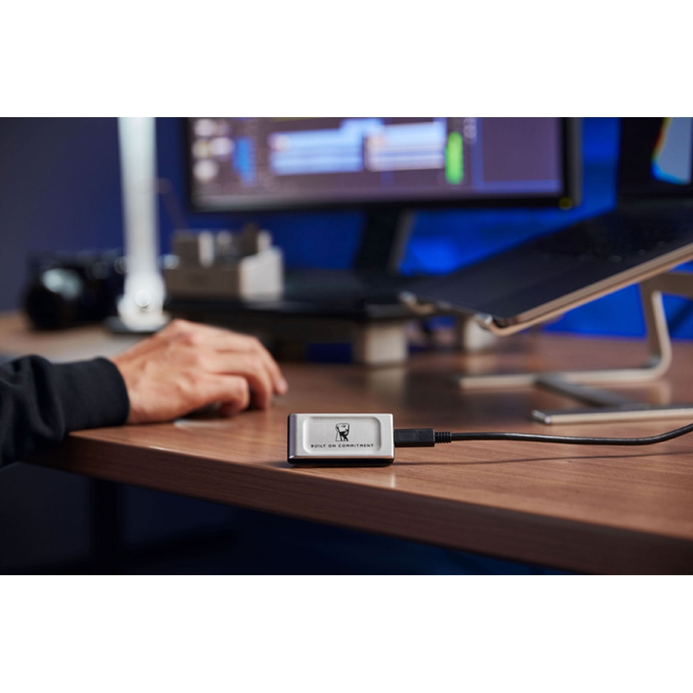 გარე მყარი დისკი Kingston SXS2000/4000GA, 4TB, External SSD, USB-C, Silver