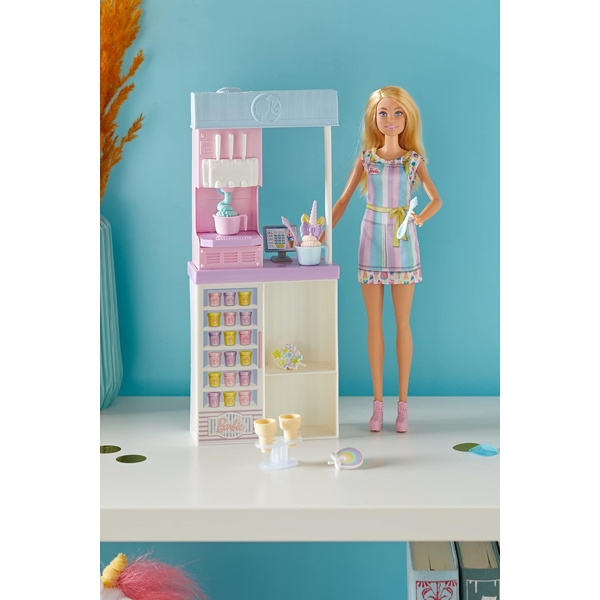 MATTEL HCN46 Barbie Ice Cream Shopkeeper Playset