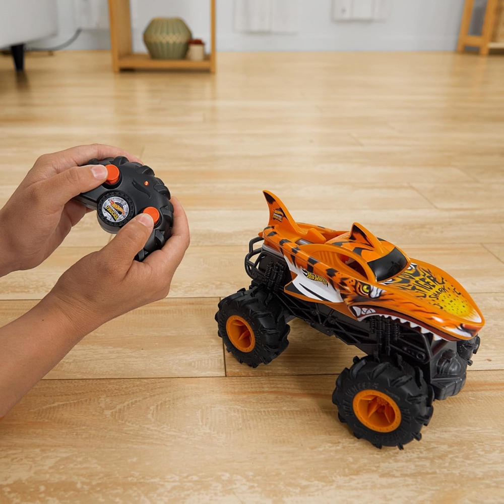 სათამაშო მანქანა Mattel HNV03 Hot Wheels Monster Trucks 1:24 Tiger SharkTM RC Vehicle