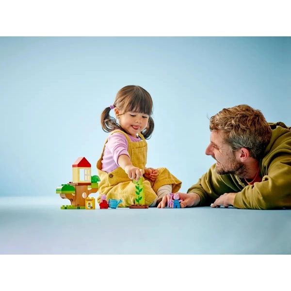 Prefabricated Construction Lego 10431 Duplo, Peppa Pig Garden and tree house