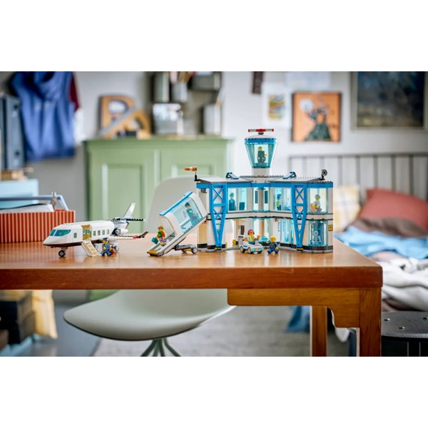 ასაწყობი კონსტრუქცია Lego 60502 City Airport with Airplane V29, Prefabricated Construction