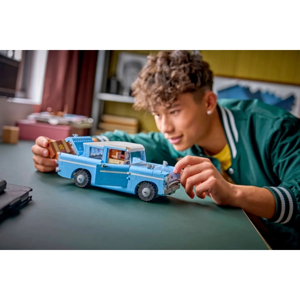 ასაწყობი კონსტრუქცია Lego 76470- Harry Potter Enchanted Flying Ford Anglia, Prefabricated Construction
