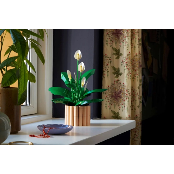 ასაწყობი კონსტრუქცია Lego 11504 The Botanical Collection Peace Lily, Prefabricated Construction