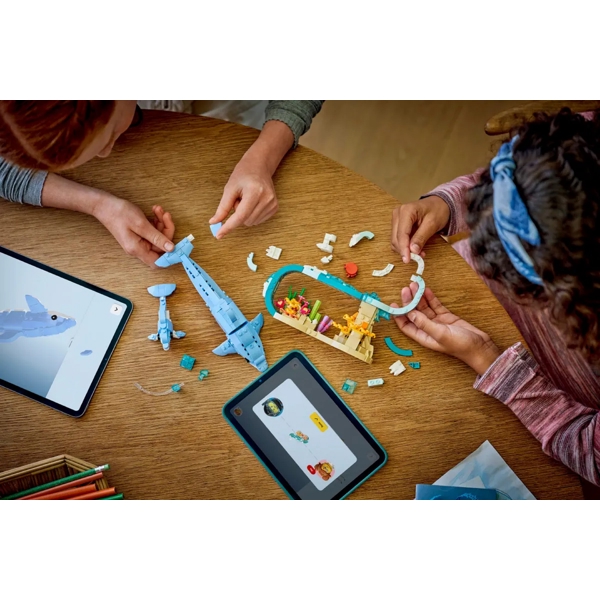 ასაწყობი კონსტრუქცია Lego 31385 Creator Sea Animals: Beautiful Dolphins, Prefabricated Construction