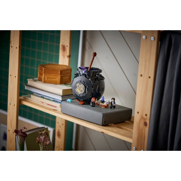 ასაწყობი კონსტრუქცია Lego 76464 Harry Potter Cauldron: Secret Potions Classroom, Prefabricated Construction