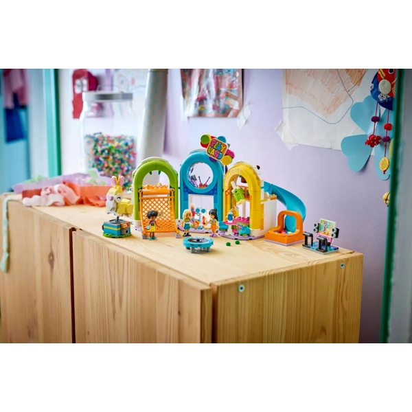 ასაწყობი კონსტრუქცია Lego 42686 Friends Fun Indoor Playground, Prefabricated Construction