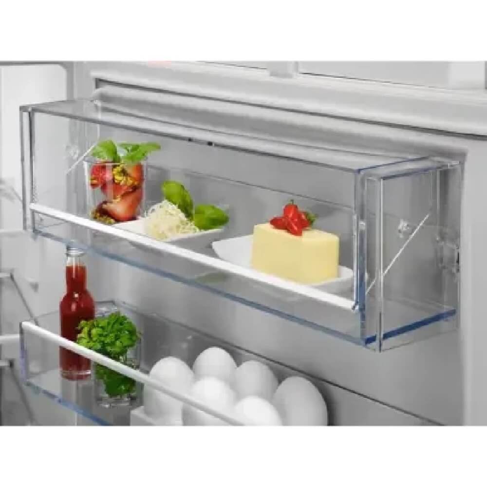 ჩასაშენებელი მაცივარი AEG TSC7G181ES, 256L, E, 36dB, No Frost, Built-in Refrigerator, White