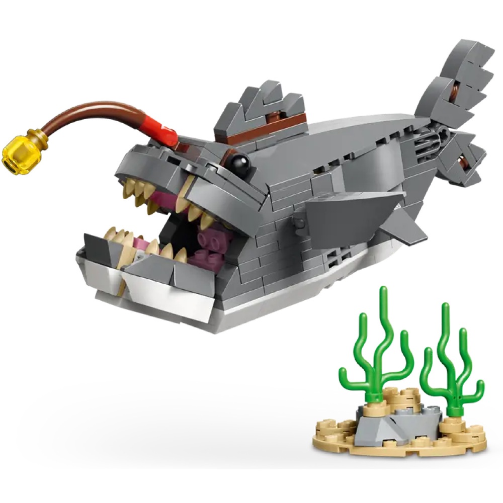 Prefabricated Construction Lego 31381 Creator 3-in-1 Fierce Shark with a Treasure Chest