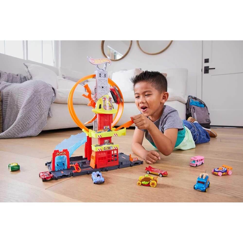 Mattel HKX41 HW City Super Fire Station Station