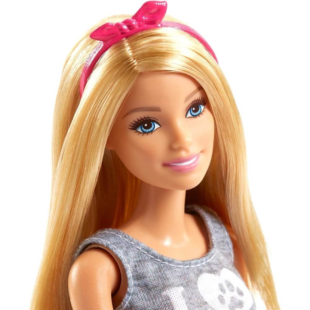 Barbie Doll & Pets Mattel FPR48
