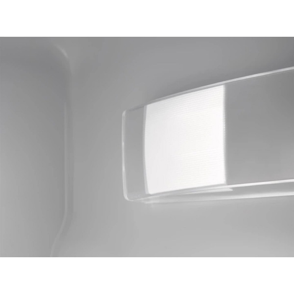 Built-in Refrigerator Electrolux LNA6LE18S, E, 271L, 34dB, White