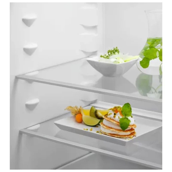 ჩასაშენებელი მაცივარი Electrolux ENA7TE75S BI, 376L, 35dB, No-Frost, Built-in Refrigerator, White