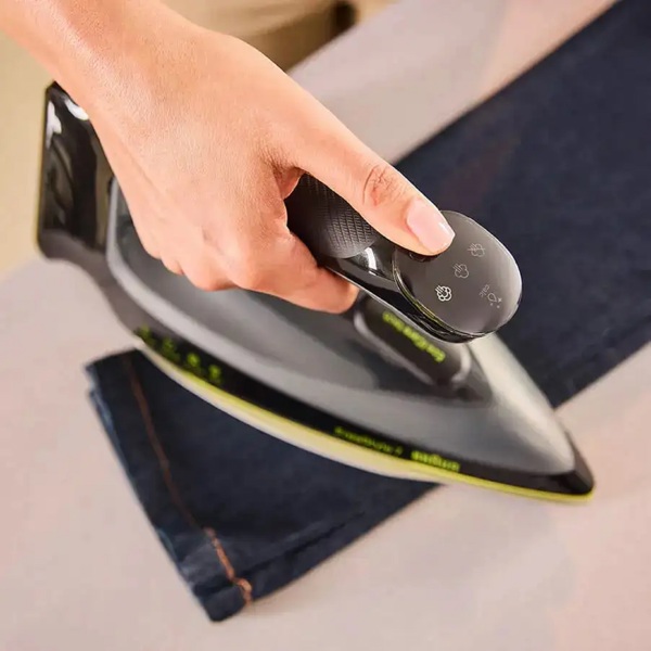 ორთქლის უთო Braun FI7255GR, 2000W, 0.35L, Steam Iron, Black