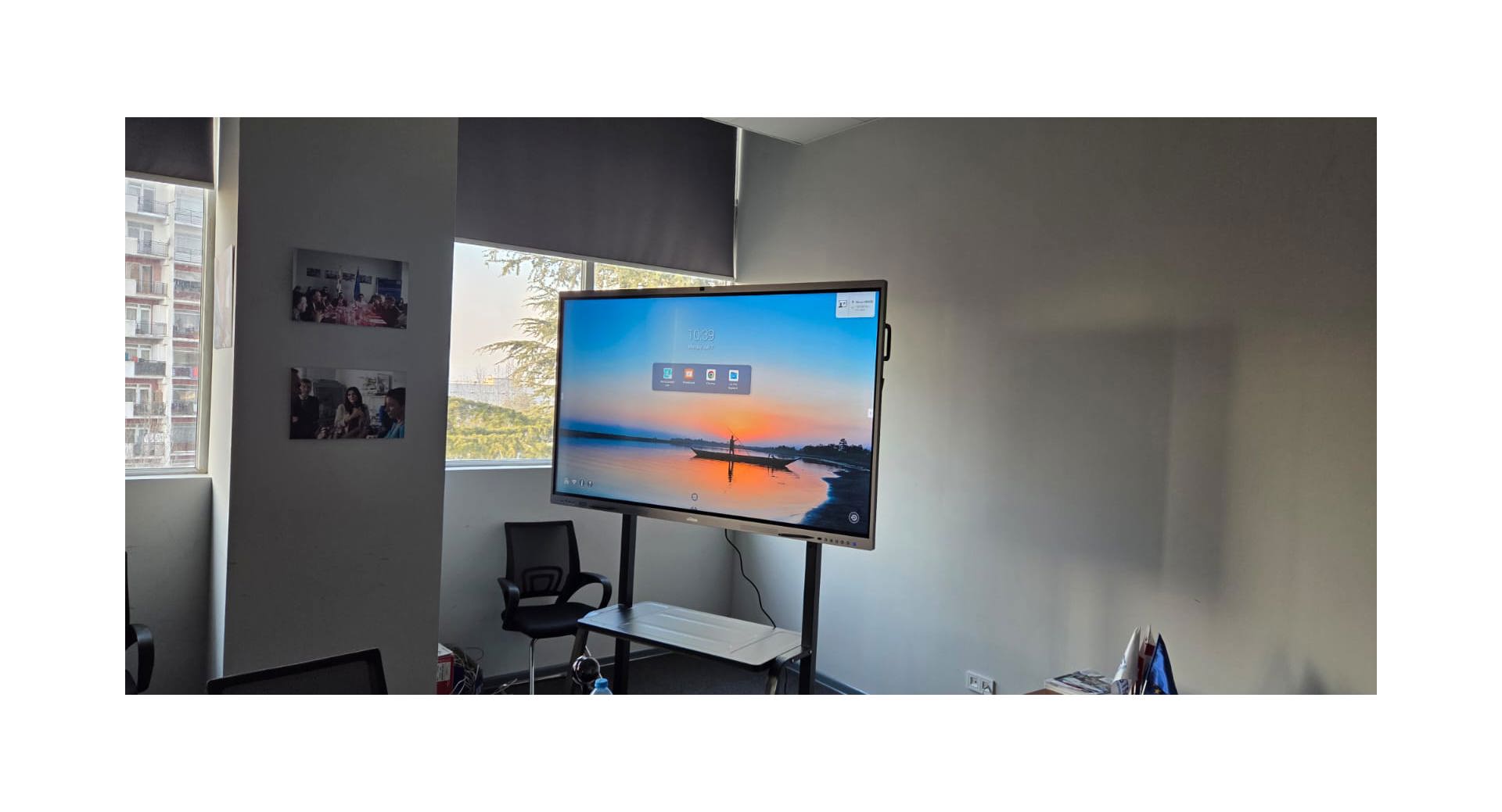 GEORGIAN NATIONAL AGENCY FOR STANDARDS AND METROLOGY - Installation and training for an interactive display and stand