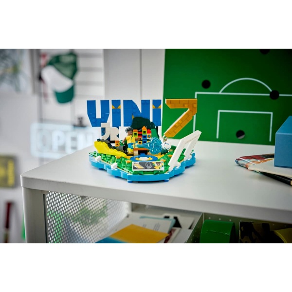 Prefabricated Construction Vini Jr. – Soccer Highlights Lego 43027
