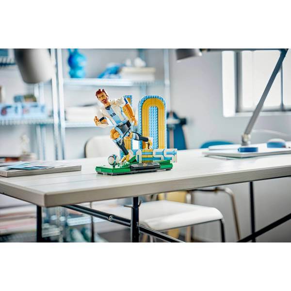 ასაწყობი კონსტრუქცია Lego 43015 Editions, Lionel Messi – Soccer Legend, Prefabricated Construction