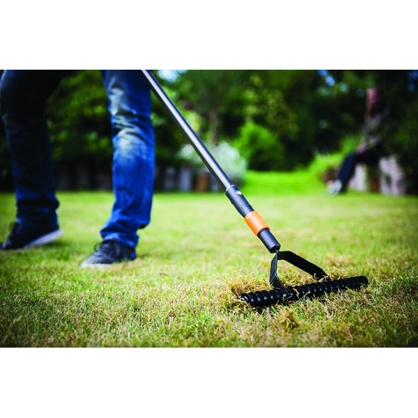 ფოცხი ტარის გარეშე Fiskars QuikFit 1000655, Rake, Black