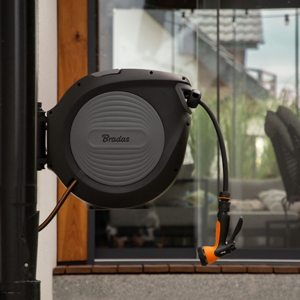 კოჭა ავტომატური მილით Bradas Black Line ECO-W1B30, 30m, Automatic Hose Reel, Black