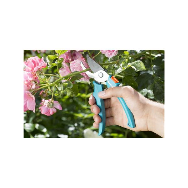 ნაკრები ბაღის ინსტრუმენტების Gardena 8965-30 4 ც