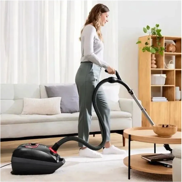 მტვერსასრუტი Bosch BGL8POW3A ProPower, 890W, 5L, Vacuum Cleaner, Black