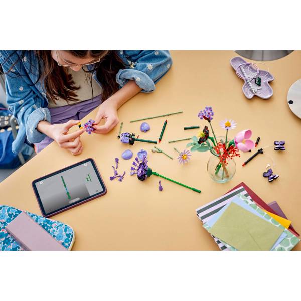 ასაწყობი კონსტრუქცია LEGO 11507 LEGO Editions, Olivia Rodrigo's Flower Bouquet, Prefabricated Construction